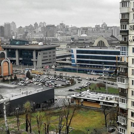 Патриарха Скрипника 7,Жд Вокзал, Ультрамарин Apartment Kiev Bagian luar foto