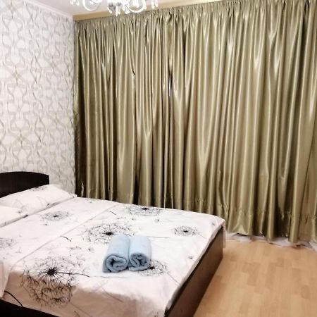 Патриарха Скрипника 7,Жд Вокзал, Ультрамарин Apartment Kiev Bagian luar foto